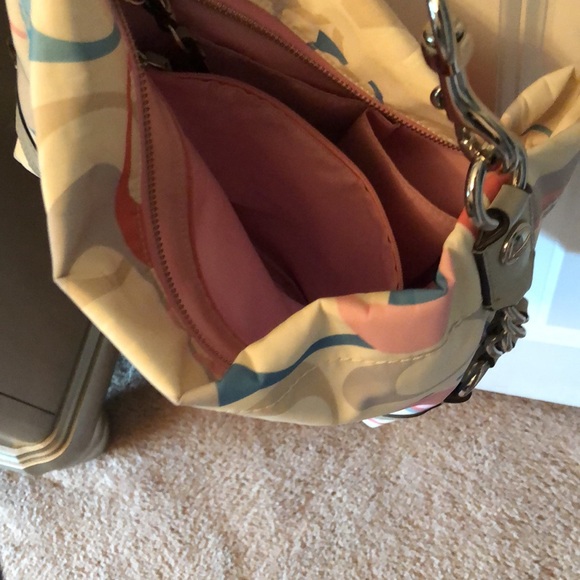 Small hobo coach purse white with many summer colors - Picture 5 of 6